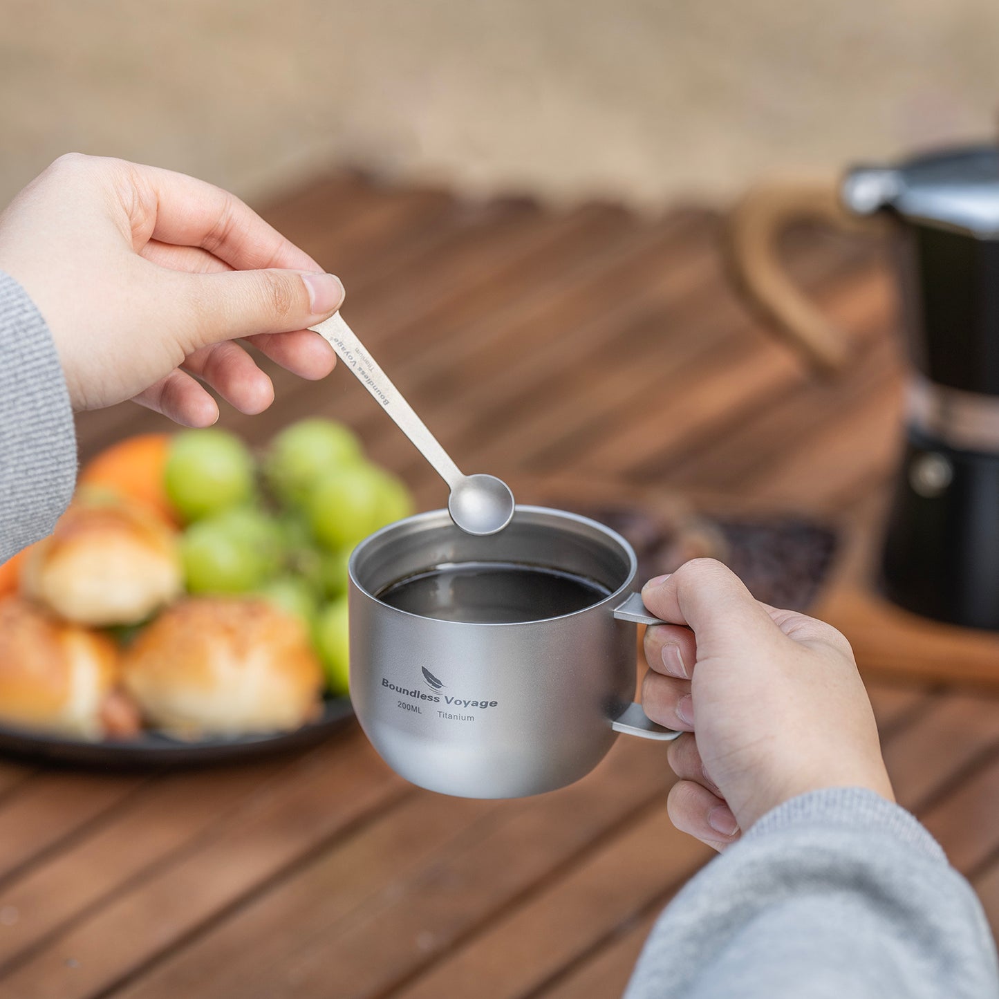iBasingo 200ml Titanium Double Wall Mug Metal Coffee Tea Cup Mini Espresso Cup Outdoor Camping Travel Ultralight Durable Portable Drinkware