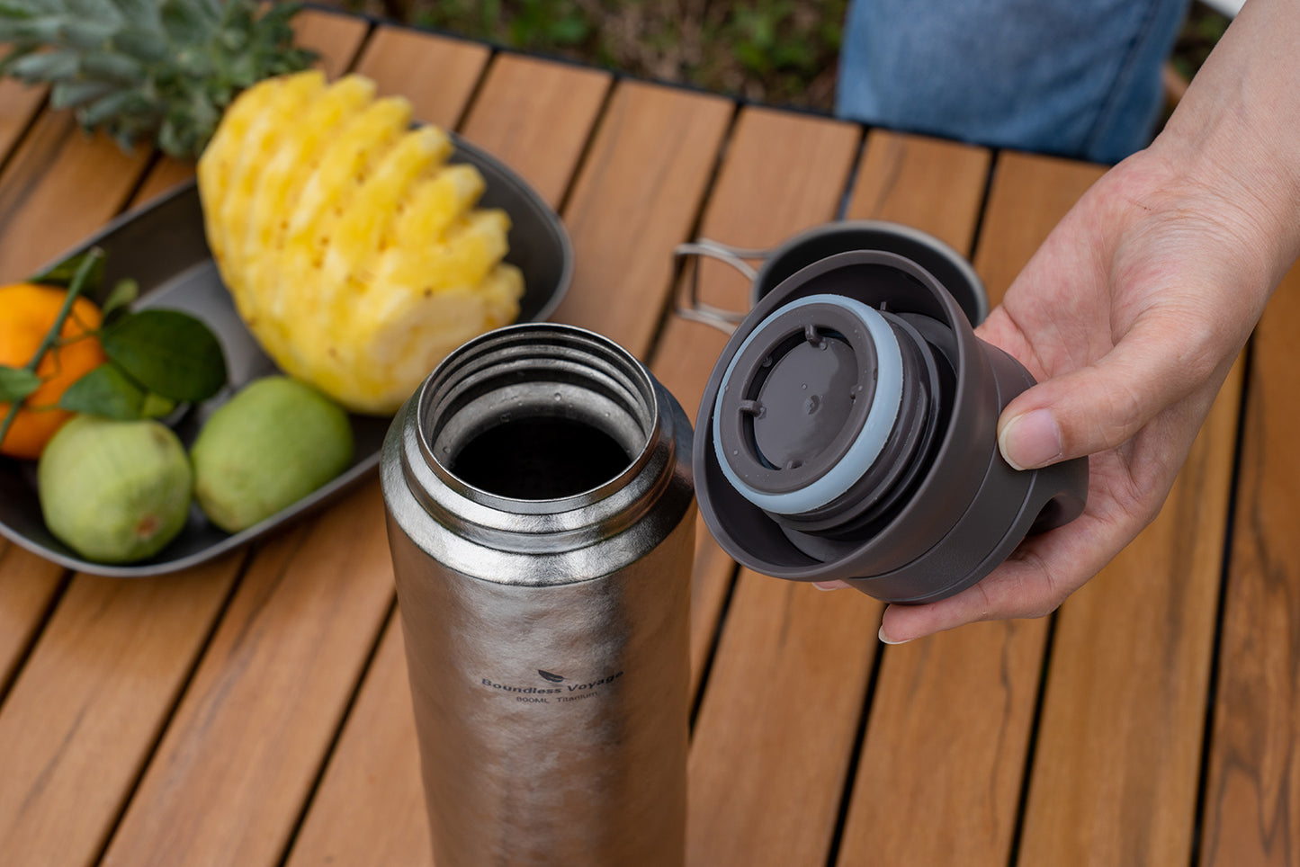 Boundless Voyage Titanium Water Bottle Vacuum Insulated Flask with Lid Water Jug, Keeps Hot or Cold (27oz/800ml)