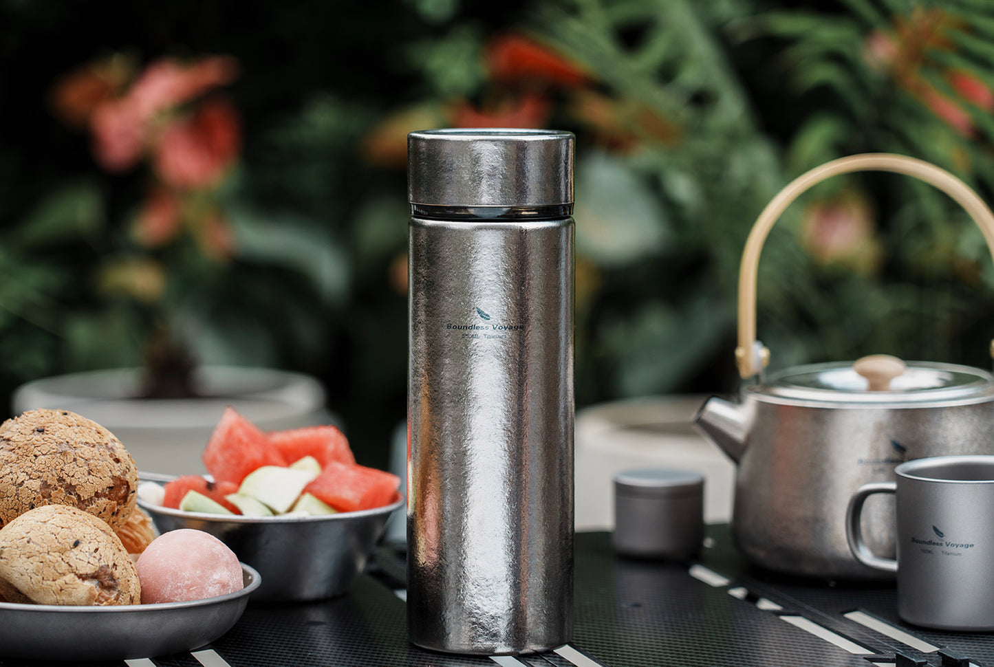 Boundless Voyage Titanium Thermos Bottle with Lid Double-Walled Insulated Water Mug 550ml