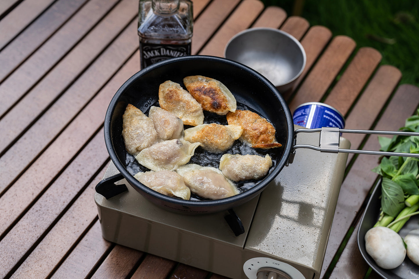 Boundless Voyage Titanium Non-stick Frying Pan Outdoor Camping Skillet with Folding Handle Lightweight Cookware