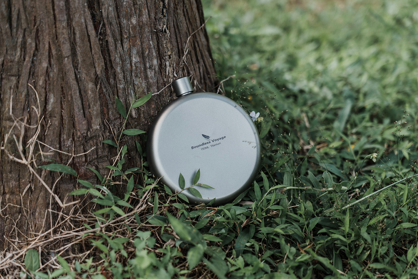 Boundless Voyage Camping Titanium Hip Flask Portable Round Wine Bottle With Funnel Whiskey Alcohol Drink ware Accessories