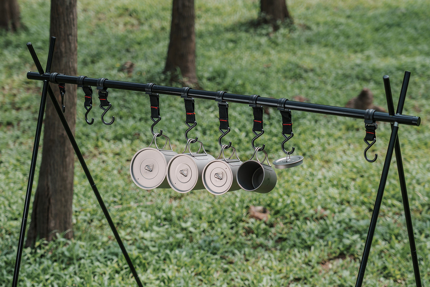 Unlimited Voyage 200ml Titanium Alloy Cup with Lid and Folding Handle for Outdoor Camping Ultra-Light Water Tea and Coffee Cup