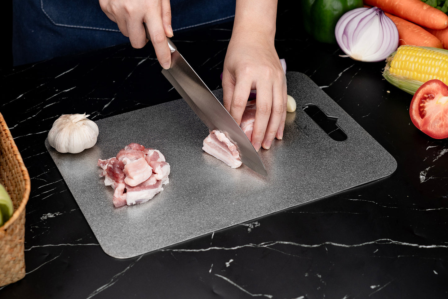 Boundless Voyage Titanium Cutting Board Ultralight Multifunctional Camping Chopping Board 35.5×25cm for Outdoor Kitchen & Travel