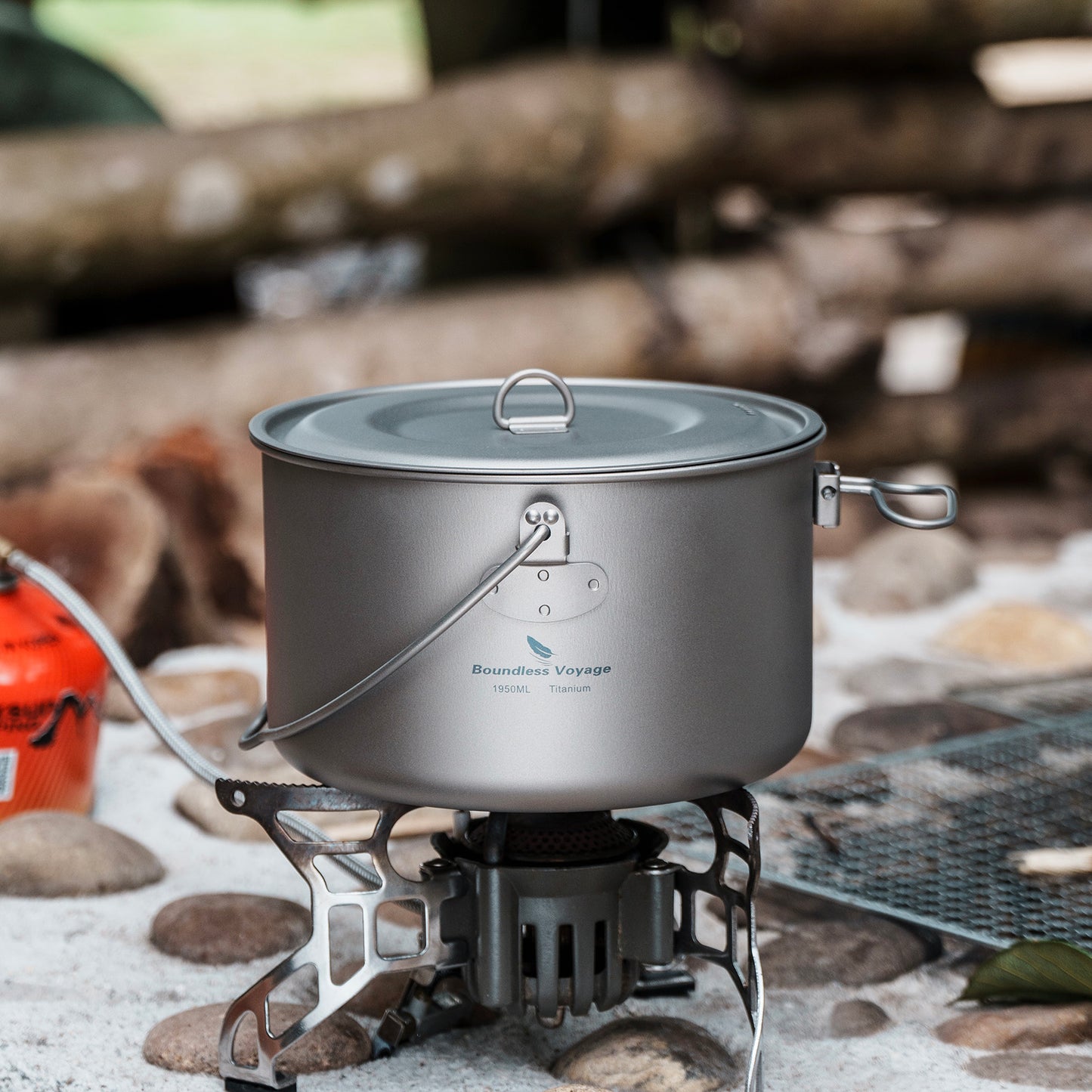 Boundless Voyage 1950ml TA1 Titanium Hanging Pot – Ultralight Campfire Cooking Pot for Camping, Backpacking & Outdoor Bushcraft