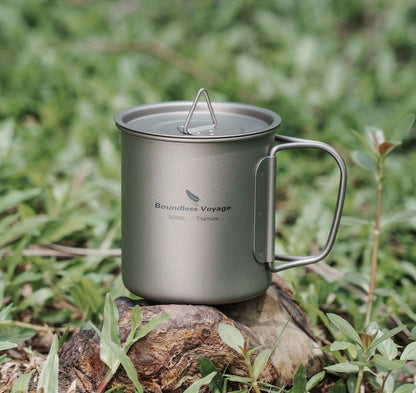 Unlimited Voyage 300ml Titanium Alloy Cup with Lid and Folding Handle for Outdoor Camping Ultra-Light Water Tea and Coffee Cup