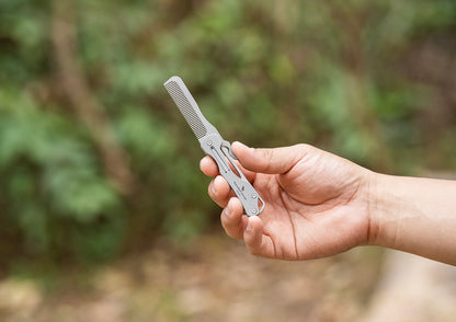 Outdoor Titanium Folding Comb – Lightweight EDC Survival & Self-Defense Gadget