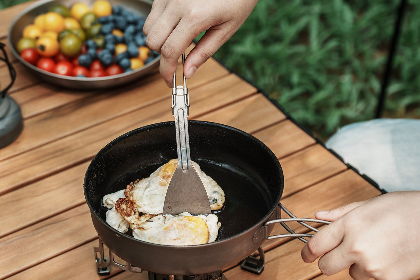 Boundless Voyage Titanium Folding Cooking Spatula – Ultralight Beefsteak Frying Shovel for Outdoor & Home Kitchen Use