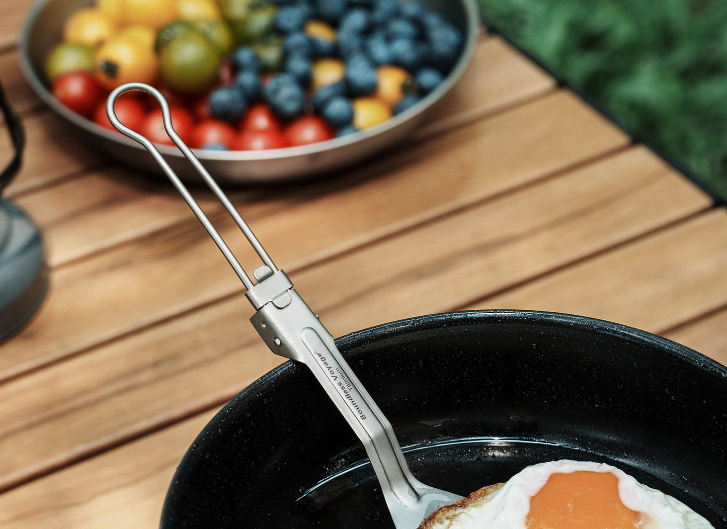 Boundless Voyage Titanium Folding Cooking Spatula – Ultralight Beefsteak Frying Shovel for Outdoor & Home Kitchen Use