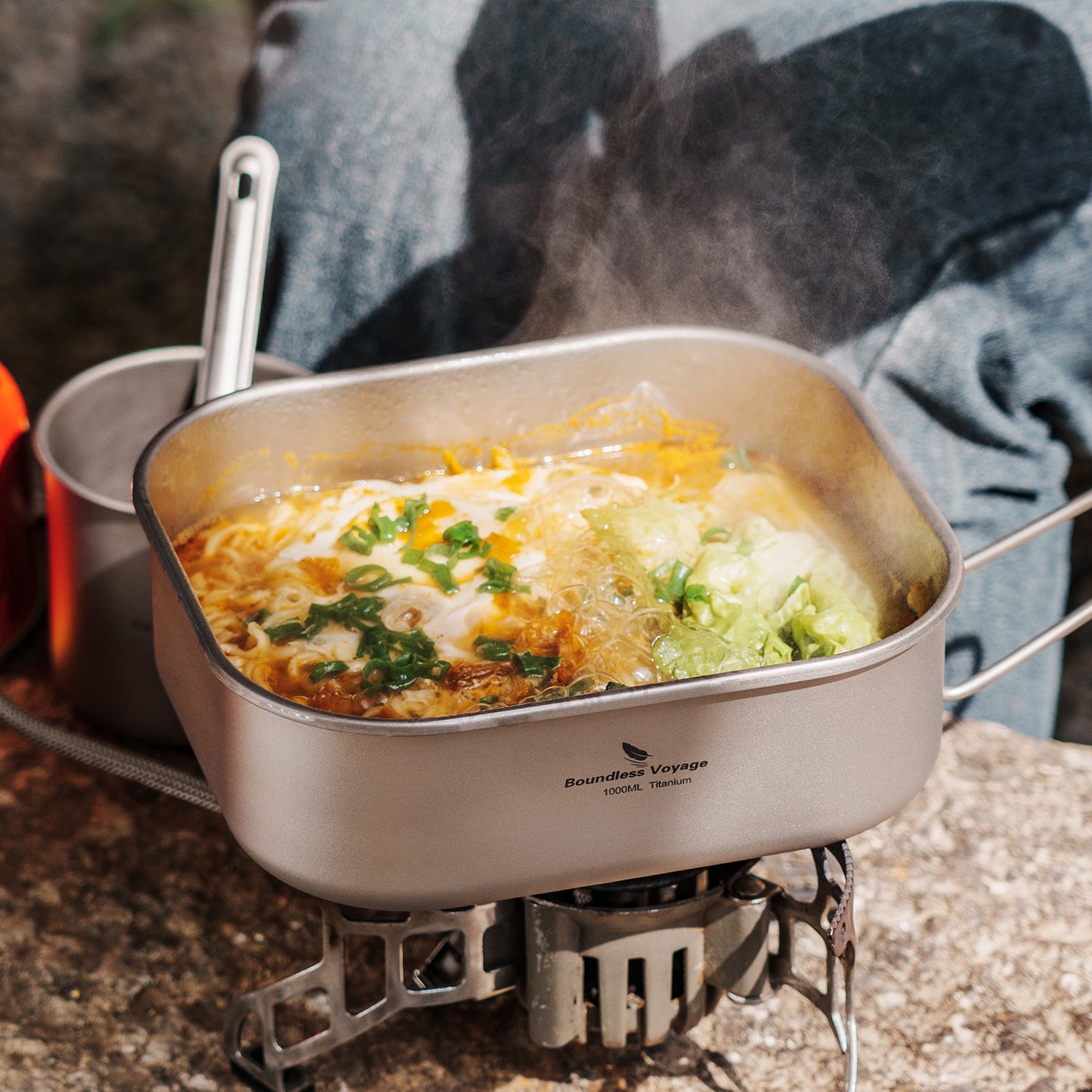 Boundless Voyage Outdoor Titanium Military Mess Tin with Lid & Folding Handle – 1000ml | Ultralight Camping Bushcraft Cookware, Lunch Box, Bowl & Pan