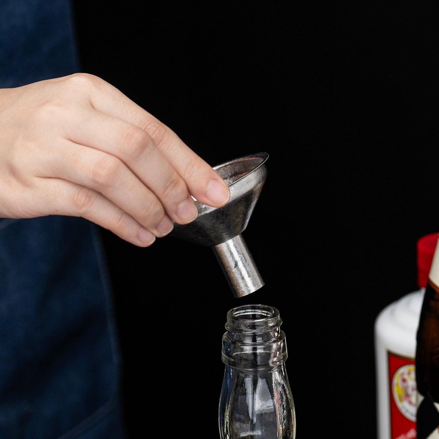 Boundless Voyage Titanium Funnel – Lightweight No-Spill Refilling Tool for Kitchen, Bar & Camping